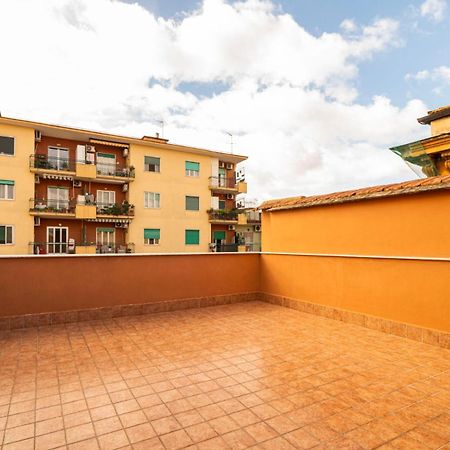 Corso 138 - Sleep & Fly - By Domusextra Bed & Breakfast Napoli Exterior foto