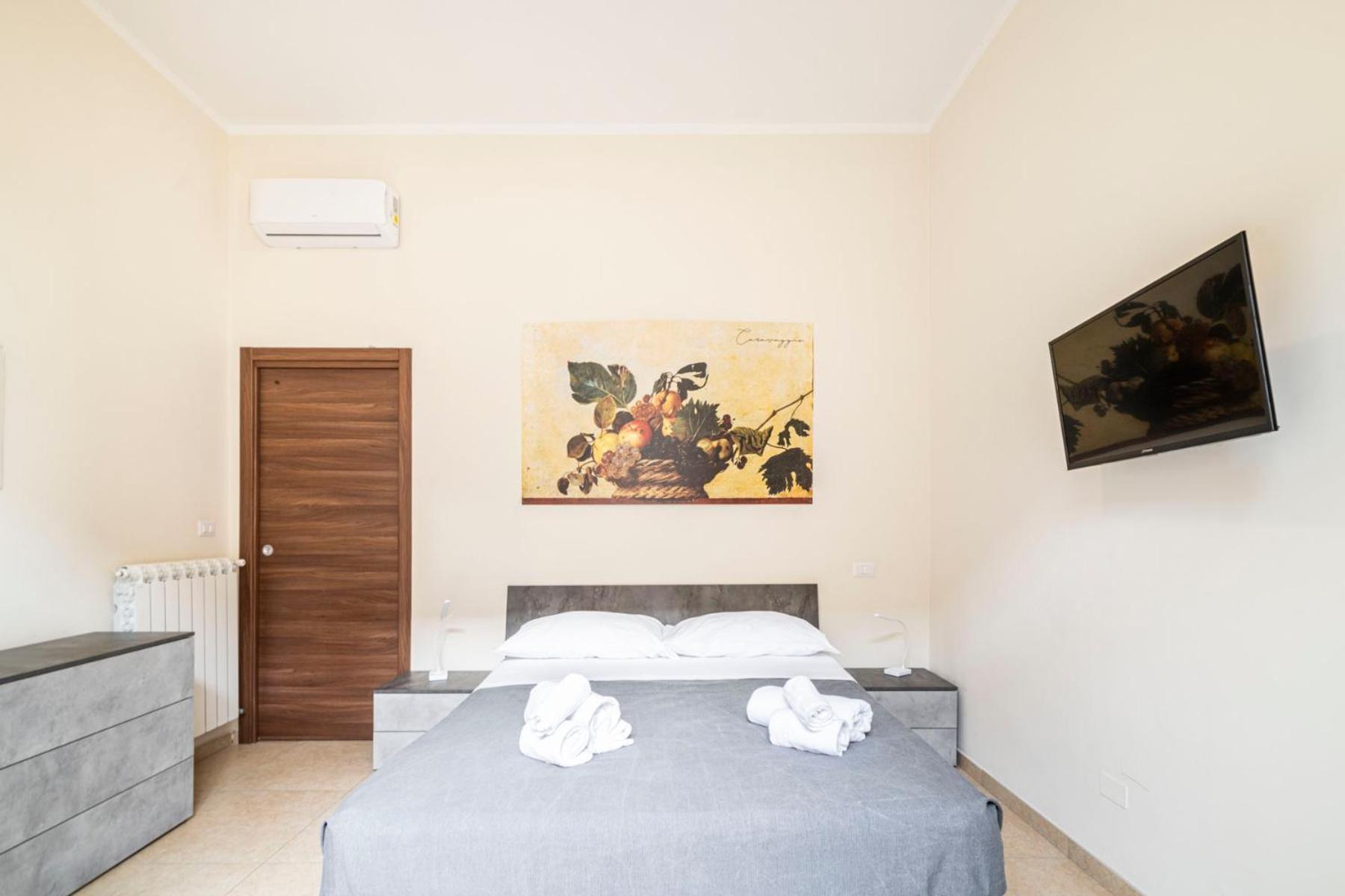 Corso 138 - Sleep & Fly - By Domusextra Bed & Breakfast Napoli Exterior foto