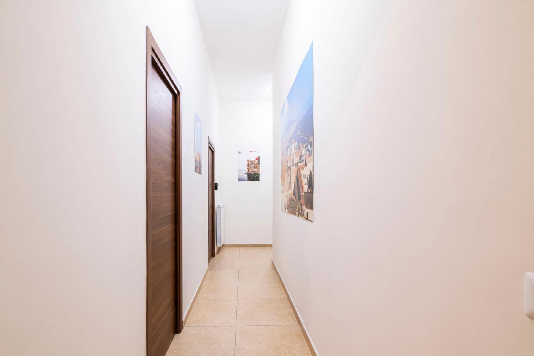 Corso 138 - Sleep & Fly - By Domusextra Bed & Breakfast Napoli Exterior foto