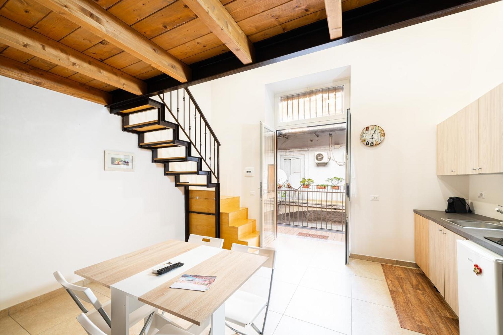 Corso 138 - Sleep & Fly - By Domusextra Bed & Breakfast Napoli Exterior foto