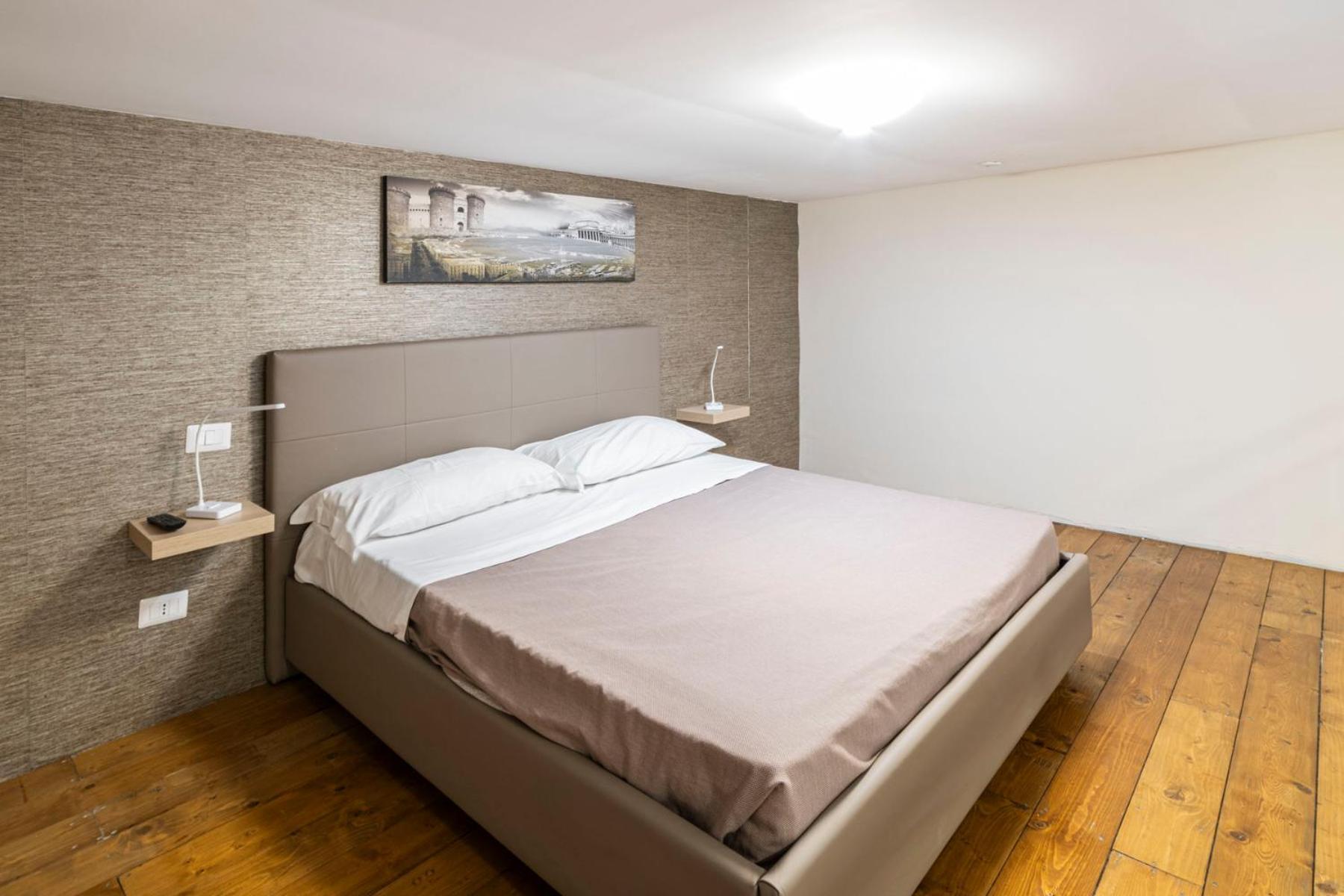 Corso 138 - Sleep & Fly - By Domusextra Bed & Breakfast Napoli Exterior foto