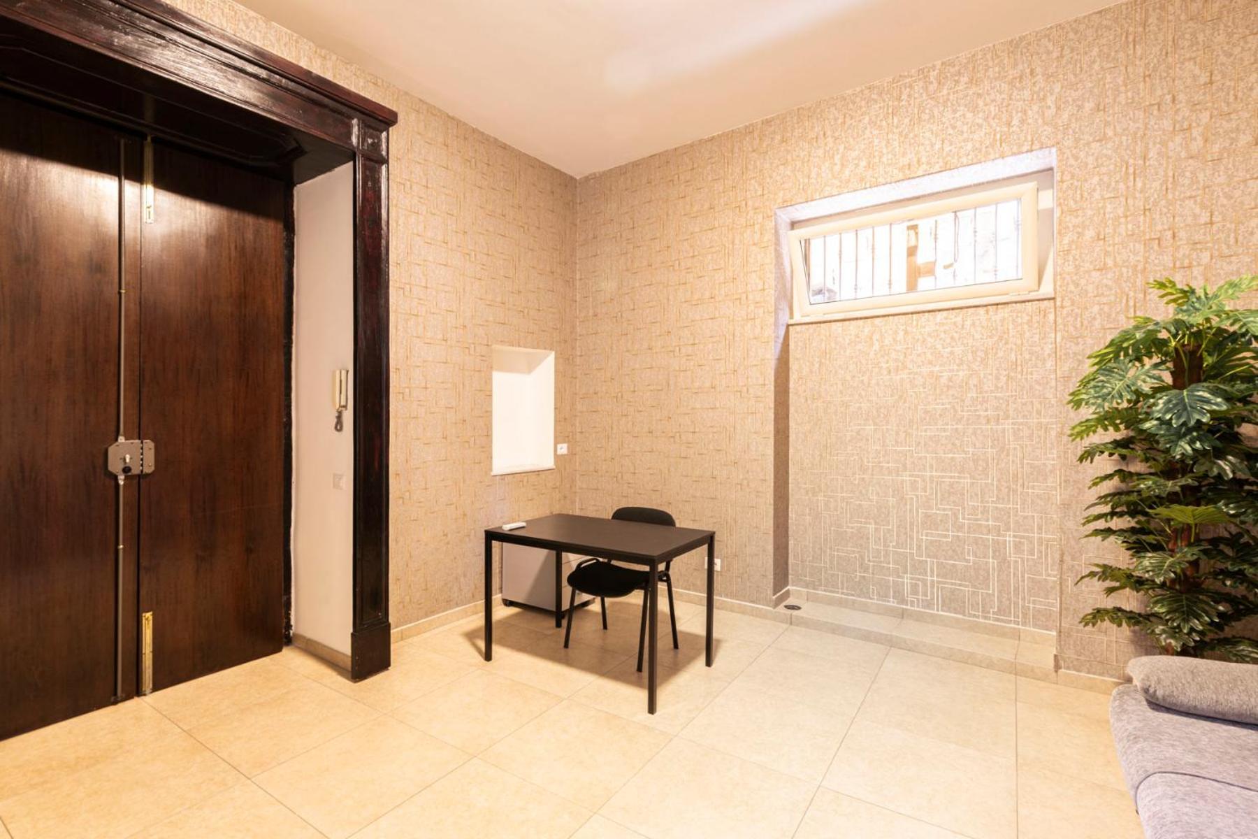 Corso 138 - Sleep & Fly - By Domusextra Bed & Breakfast Napoli Exterior foto